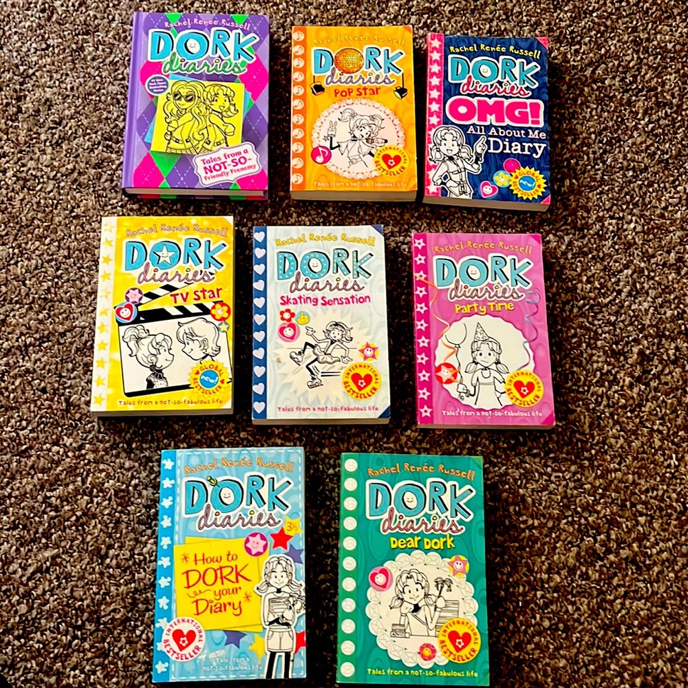 Dork diaries books :)